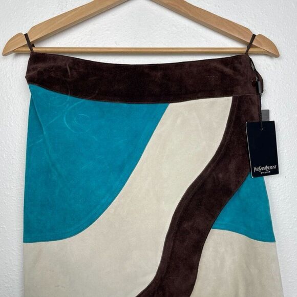 NWT Size: 40 (US size L/8)Yves Saint Laurent Colorblock Suede Wrap Skirt - Picture 4 of 15